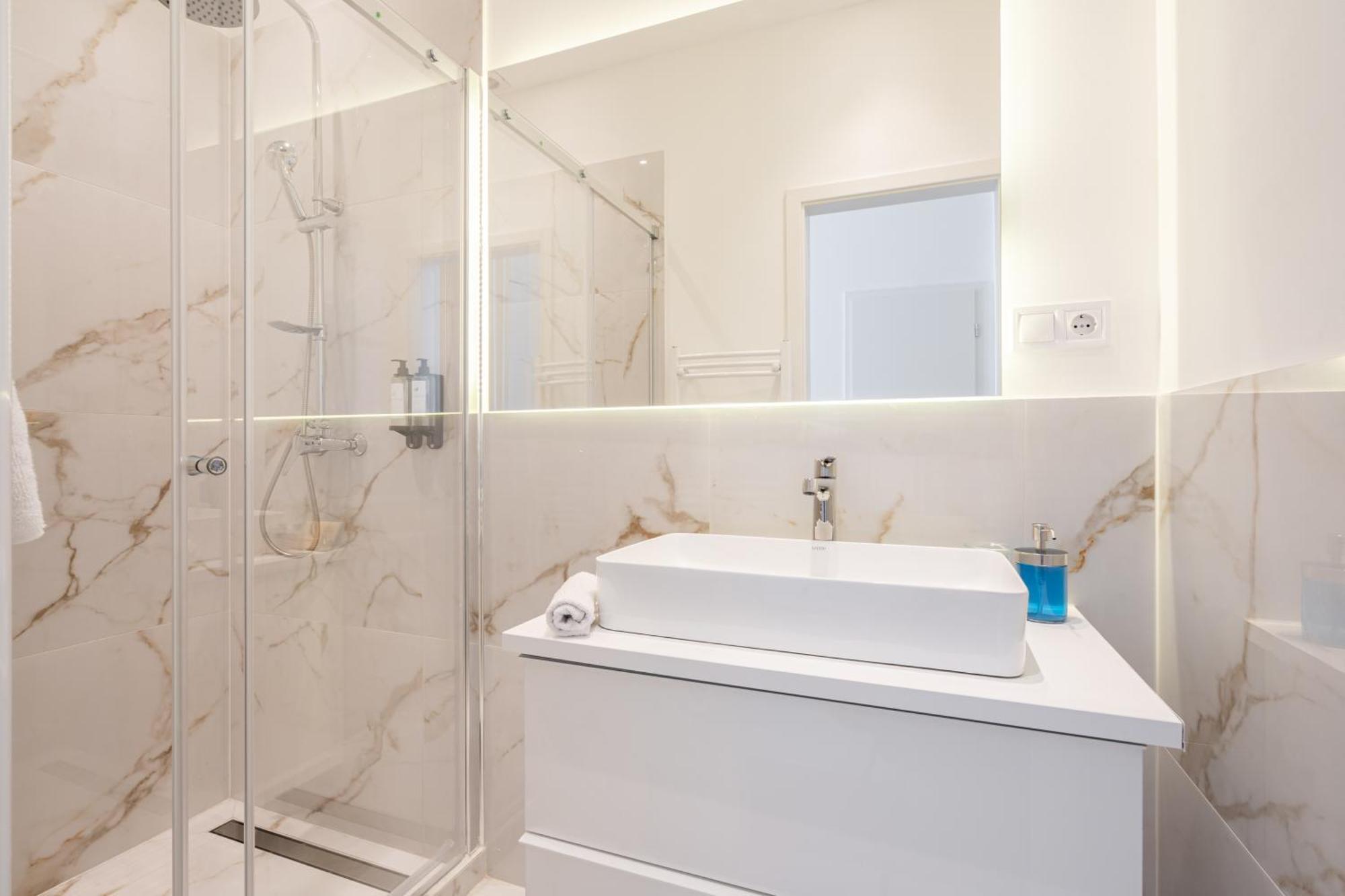 E13 - Grand Boulevard Heritage Suite - Best Location By Bqa ブダペスト 部屋 写真